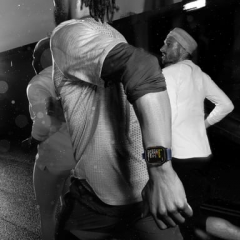 Apple - Watch Ultra 2 GPS + Cellular 49 mm Caja de Titanio Natural con Correa Milanesa de Titanio Natural Talla L - Nuevo